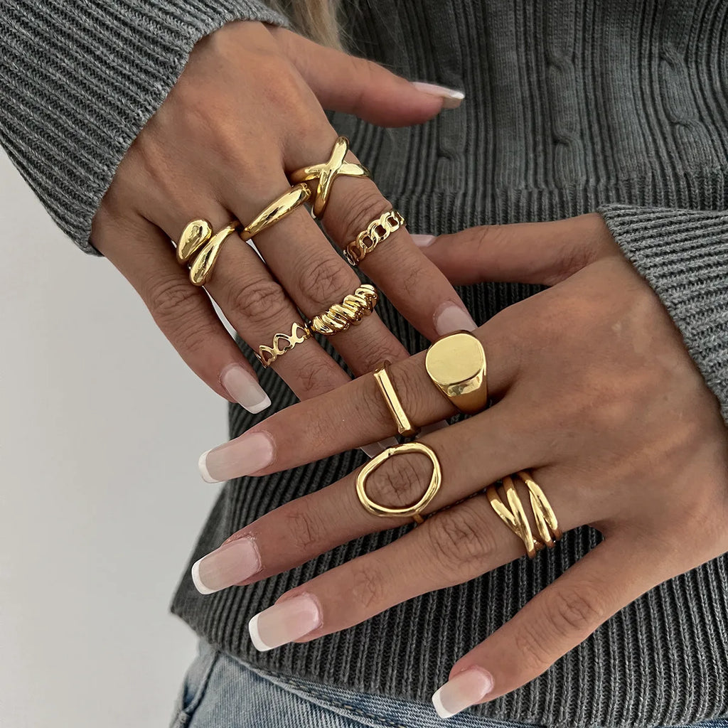 Conjunto com 10 Anéis Femininos Geométricos — Dourado e Prateado, Aço Inoxidável, Estilo Minimalista e Fashion