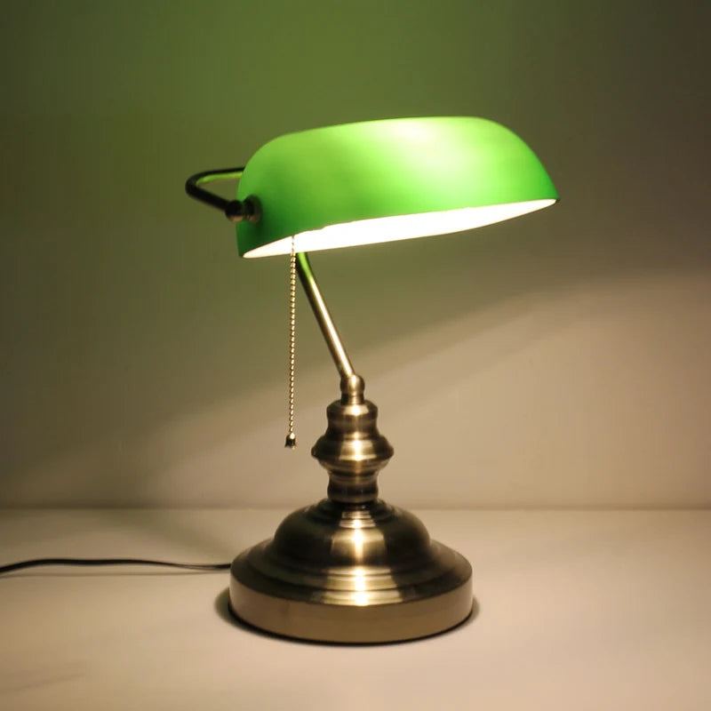 Luminária de Mesa Vintage de Vidro Verde com LED e Interruptor de Zíper – Estilo Banqueta (Banker’s Lamp) para Escritório, Quarto, Mesa de Cabeceira, Estudo e Leitura